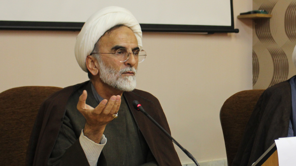 استمرار انقلاب اسلامی منوط به نگاه صحیح مسئولین به مسائل کشور